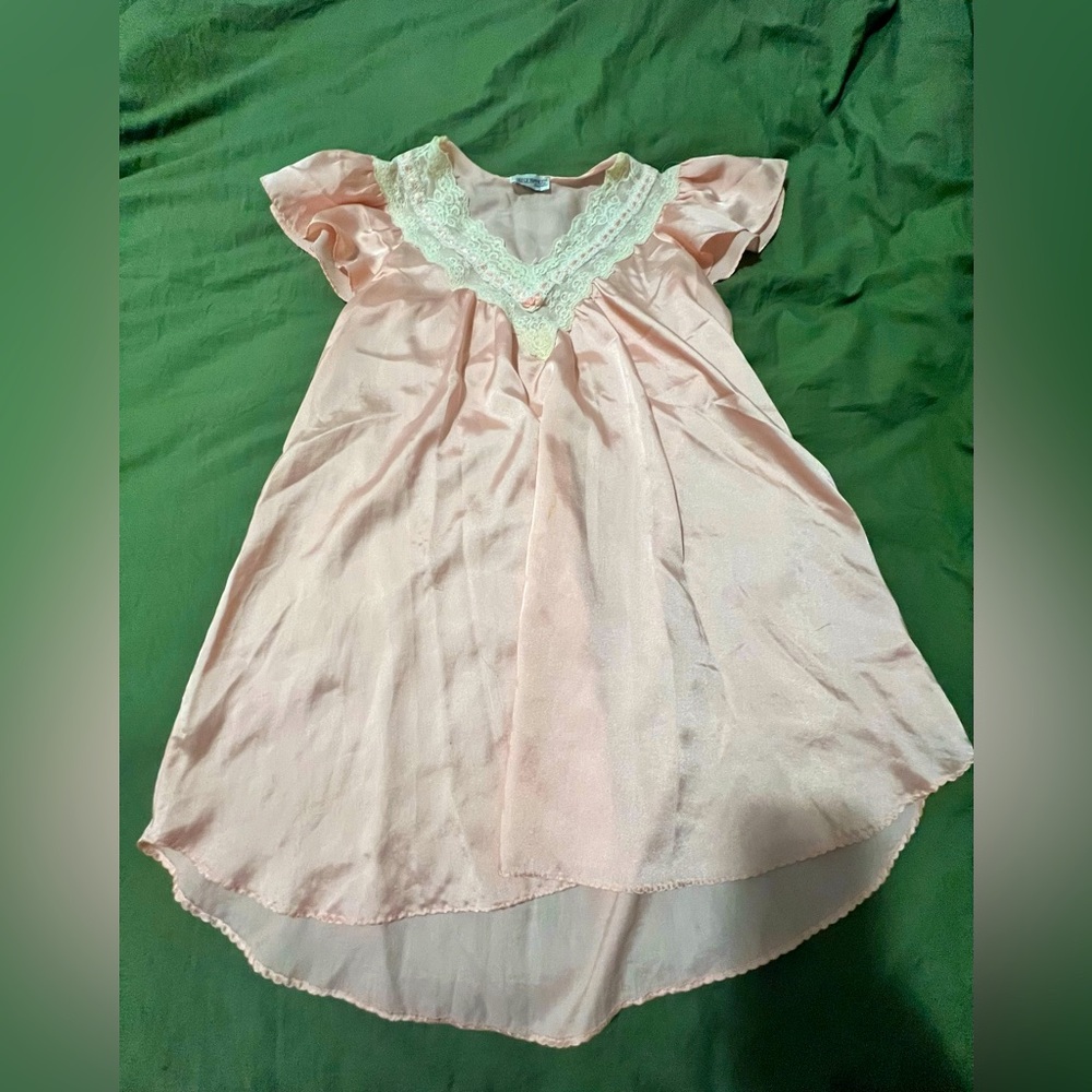 Volup Vintage Lily Of France Sleepwear Nightgown Intimate Pink & White Lace